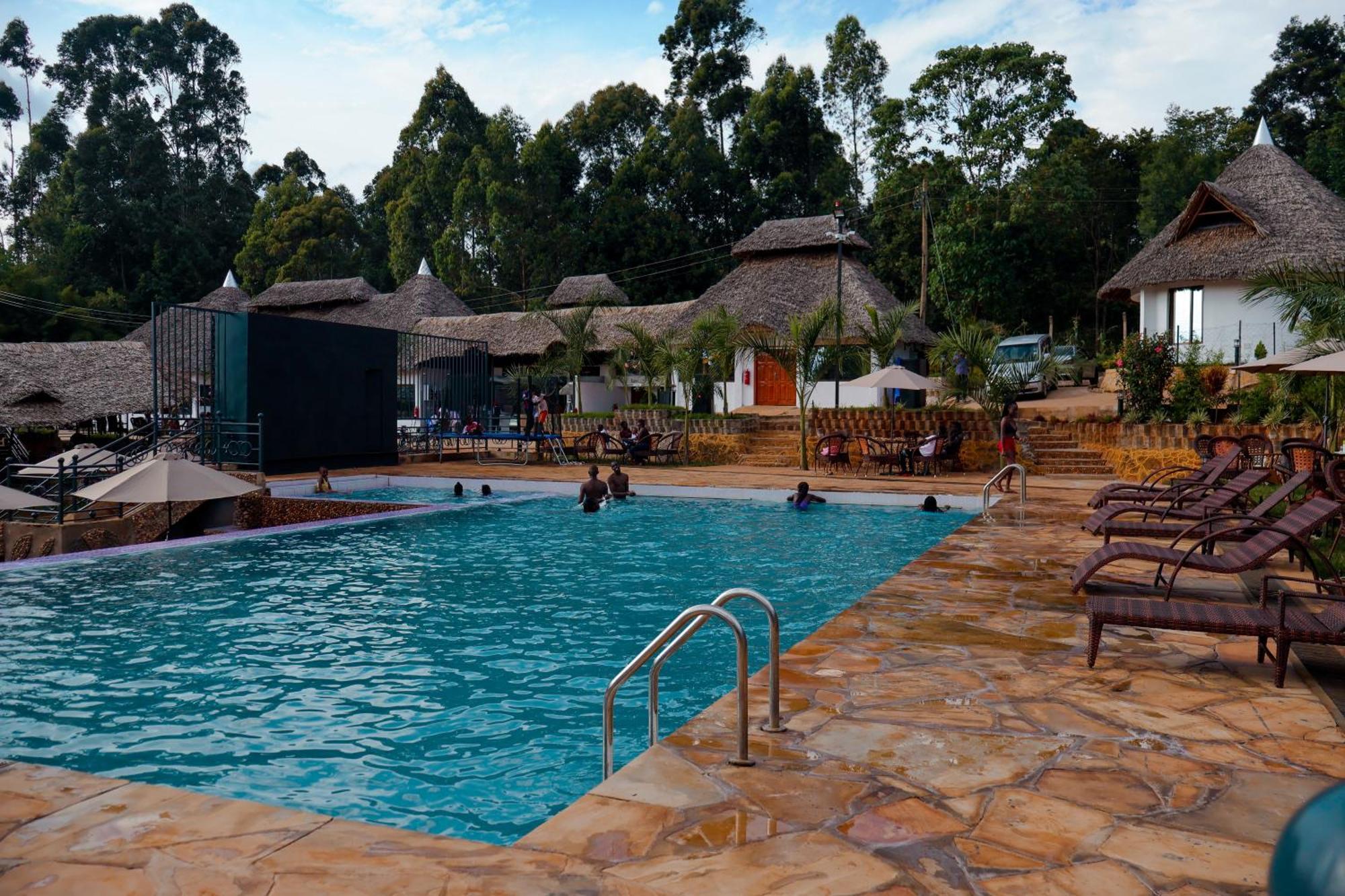 Winter Villa Resort & Spa Limited Embu Bagian luar foto
